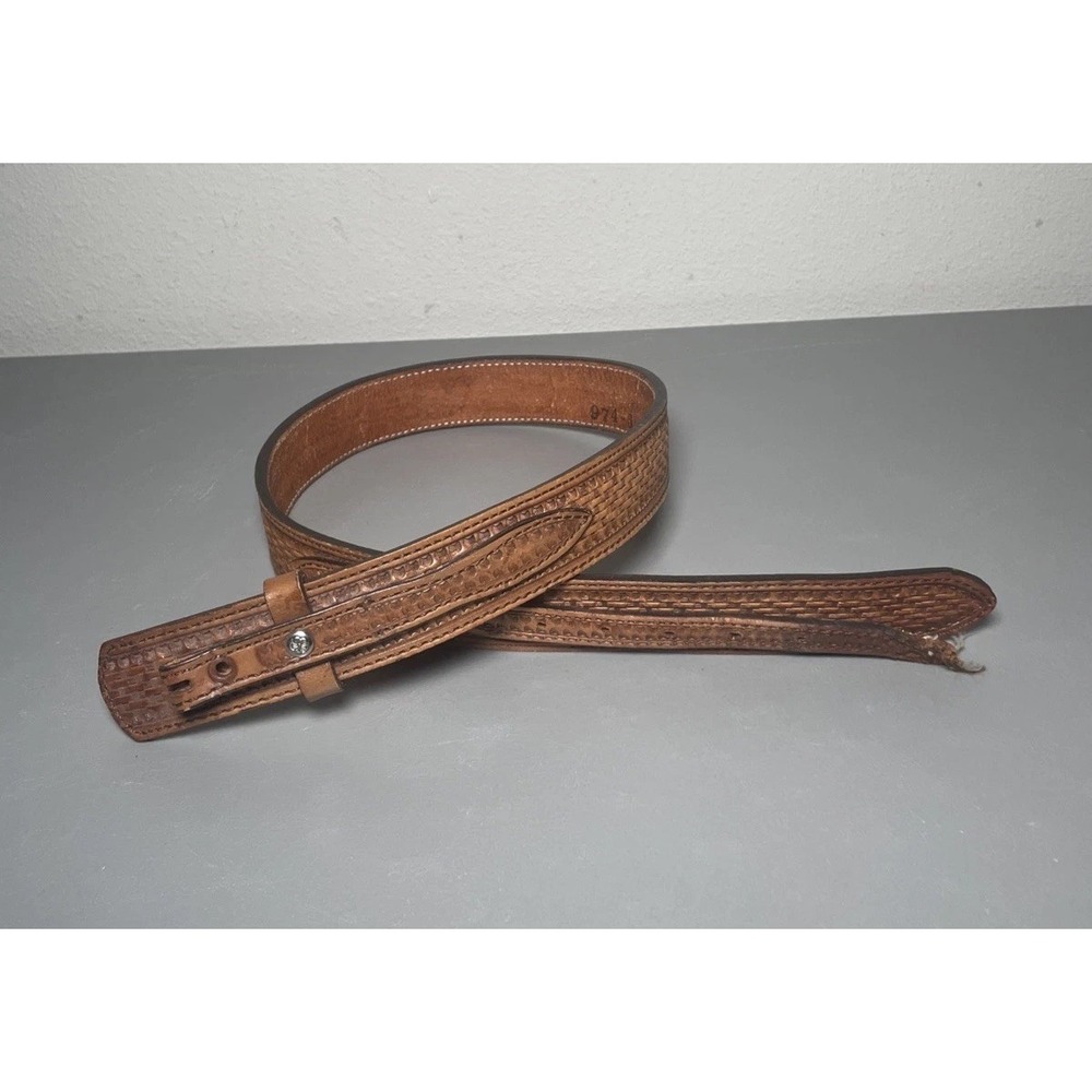 VTG Double J Saddlery Leather Tooled Belt Sz 32 Tan Basket Weave NO BUCKLE